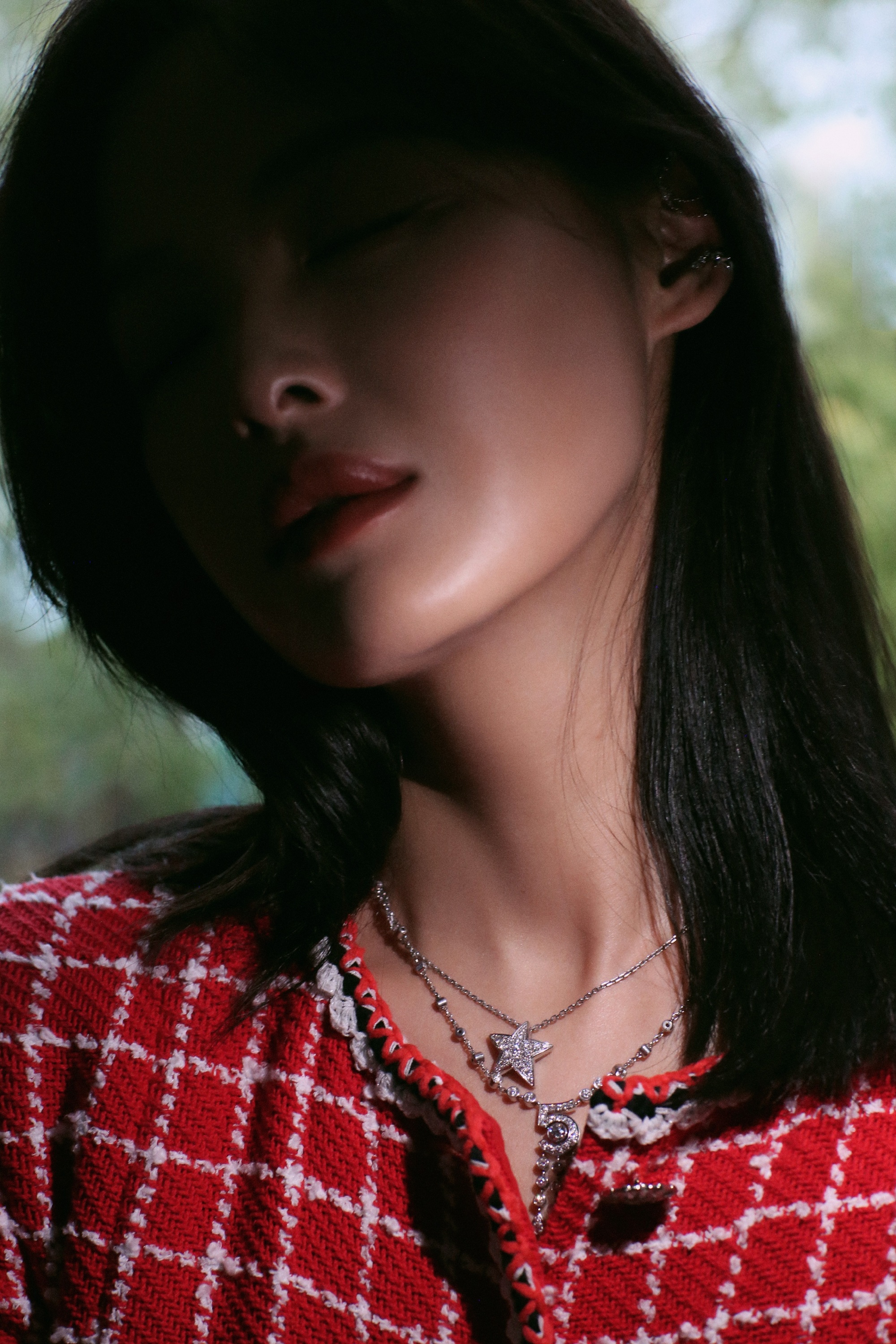 a66d0169ly8h9ib8481pwj22dc3k0e83.jpg 辛芷蕾新鲜CHANEL大片/球王会体育